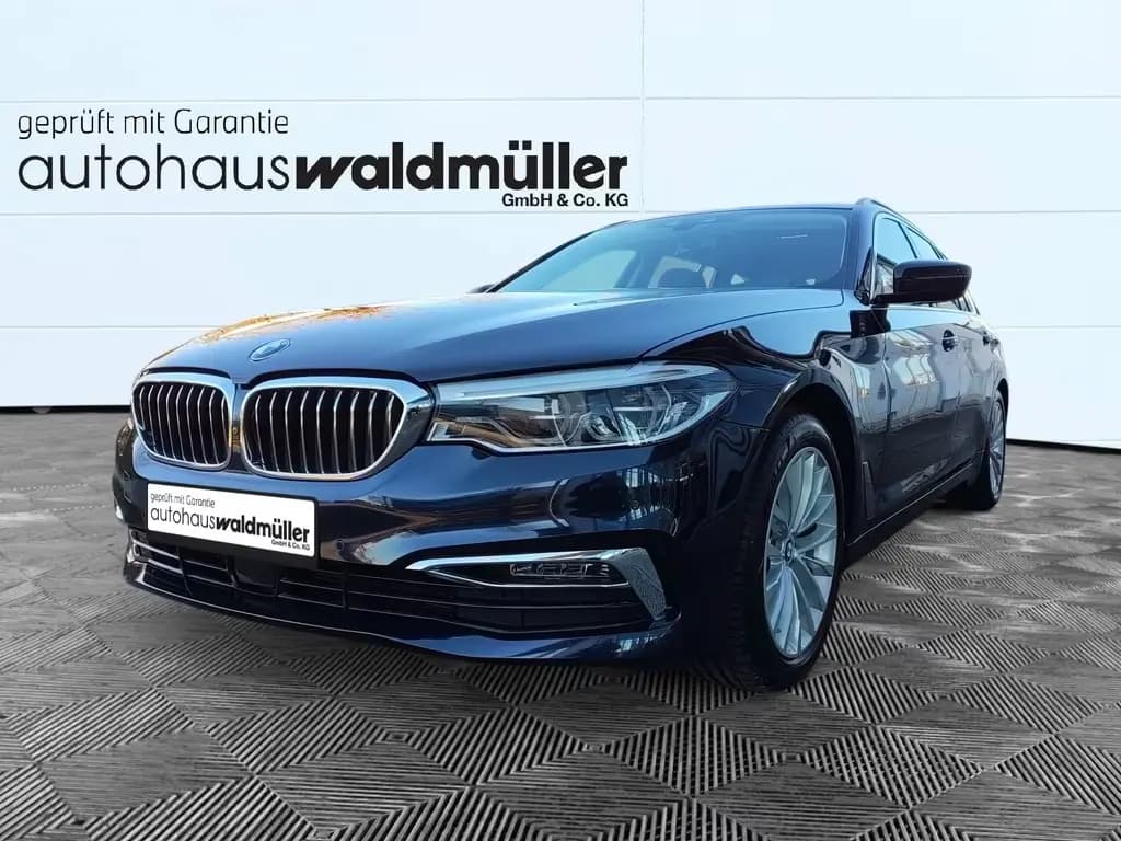 Main__Slider__Photo:BMW 520 d xDrive Touring 02/2020-0