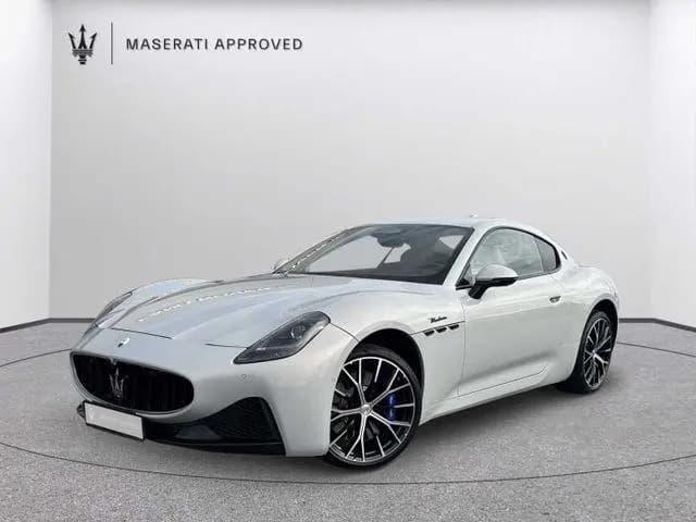Main__Slider__Photo:Maserati Granturismo Modena 06/2023-0