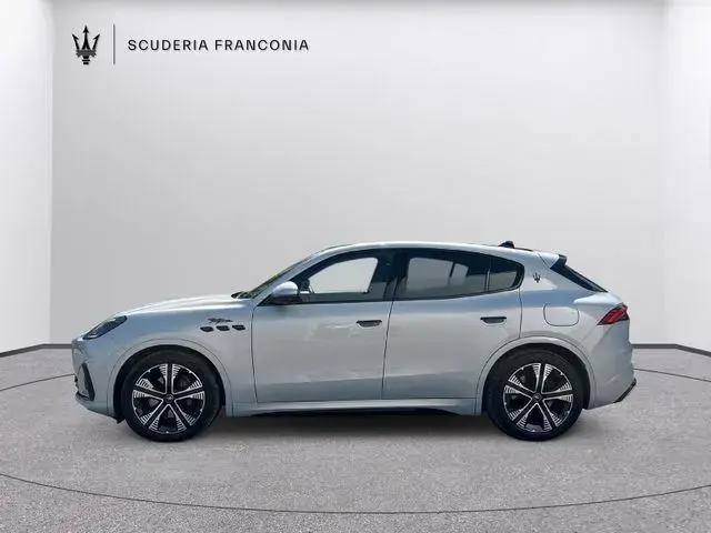Main__Slider__Photo:Maserati Grecale FOLGORE 06/2025-1