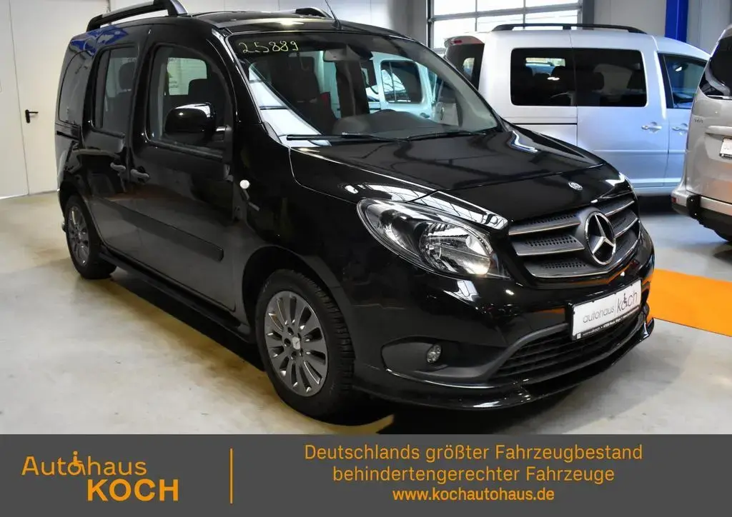 Main__Slider__Photo:Mercedes-Benz Citan 112 Tourer Edition Hartmann Tuning rollstu 11/2018-1