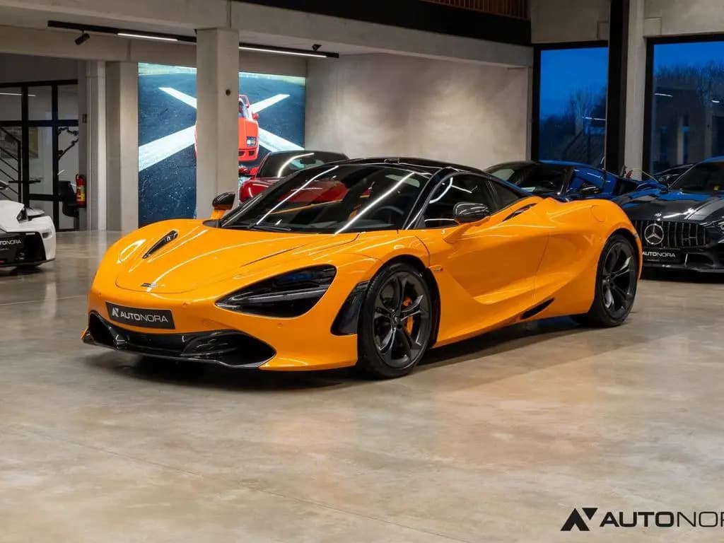 Main__Slider__Photo:McLaren 720S Performance 12/2019-0