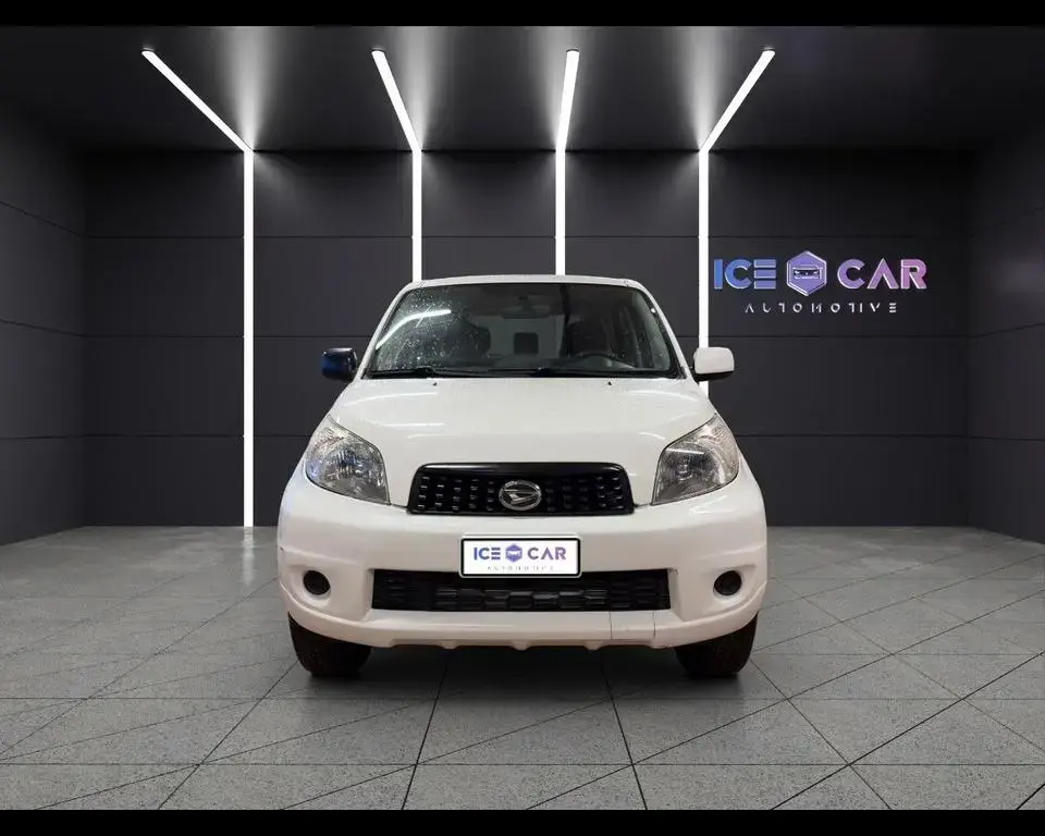 Main__Slider__Photo:Daihatsu Terios Terios 1.5 2WD B Easy Five 08/2012-1