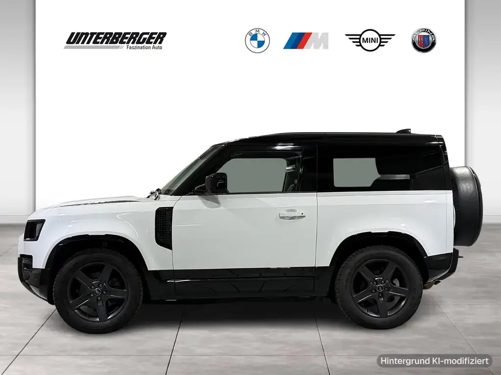 Main__Slider__Photo:Land Rover Defender 90 D250 X-Dynamic SE AHK Luft Black 07/2023-1