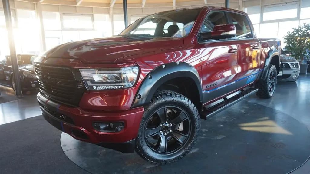 Main__Slider__Photo:Dodge RAM 1500 HEMI V8eTorque*Crew-Cab*hoch-breit*AHK* 07/2023-0