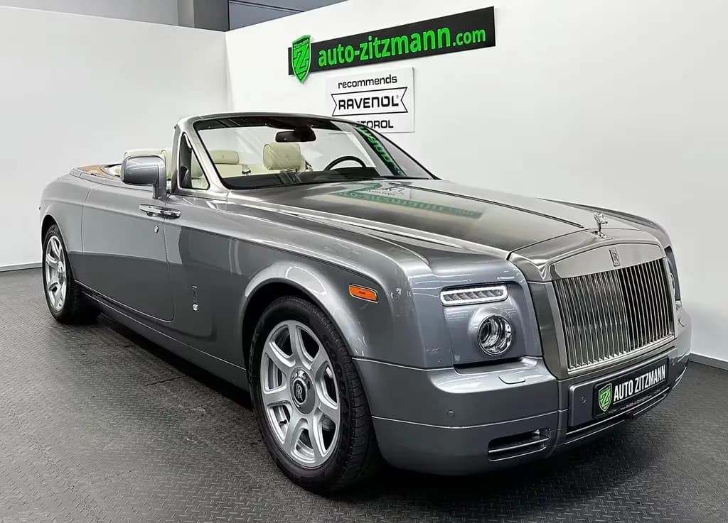 Main__Slider__Photo:Rolls-Royce Phantom Drophead/TEAK-DECK/KAMERA/WENIG KM/TOP 03/2011-0