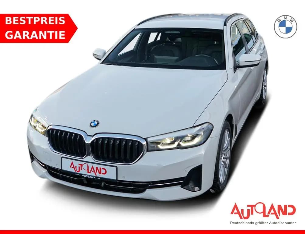 Main__Slider__Photo:BMW 5 Series 520d Touring Aut. LED Navi Leder Kamera ACC DAB 09/2022-0