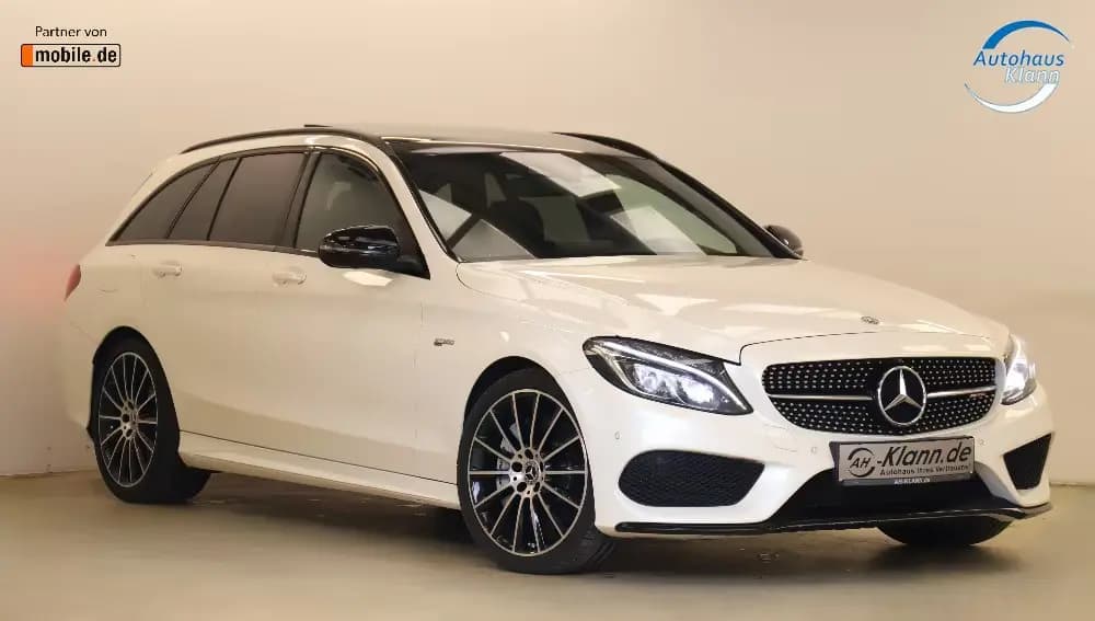 Main__Slider__Photo:Mercedes-Benz C 43 AMG C 43 T AMG 367PS 4Matic 9G HUD Pano 360° 06/2017-0