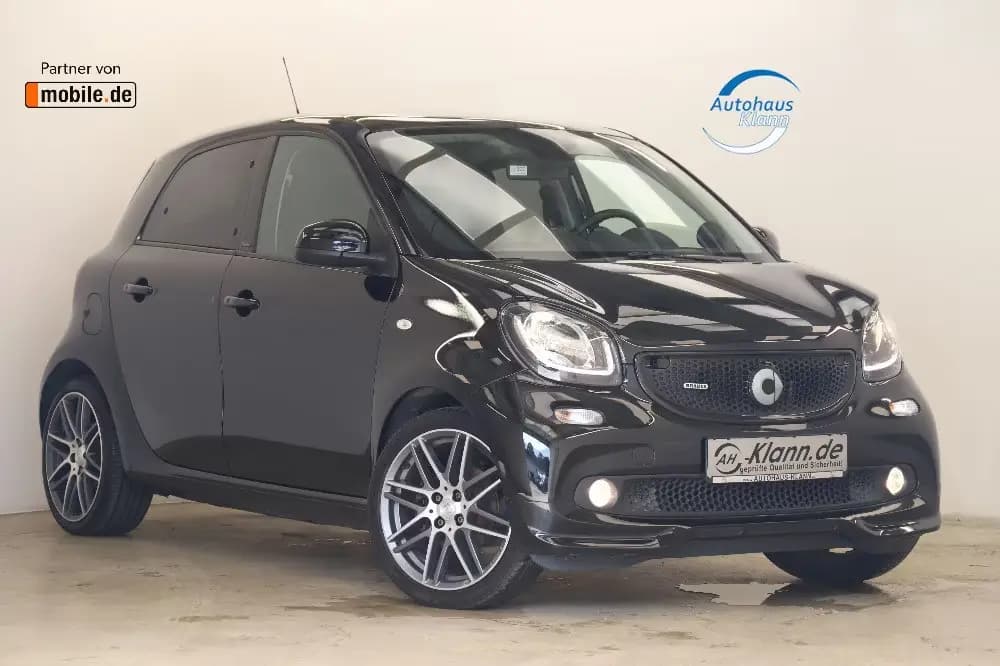 Main__Slider__Photo:Smart ForFour Brabus 0.9 109PS Xclusive Pano JBL 1Hand 02/2018-0
