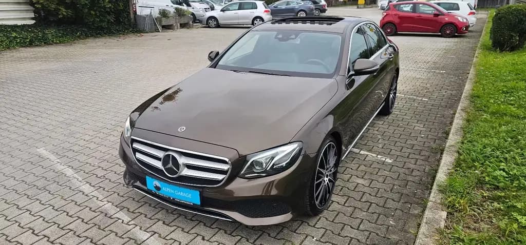 Main__Slider__Photo:Mercedes-Benz E-Class 07/2017-0