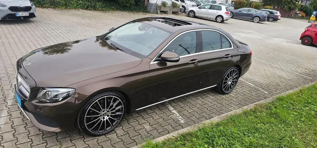 Main__Slider__Photo:Mercedes-Benz E-Class 07/2017-1