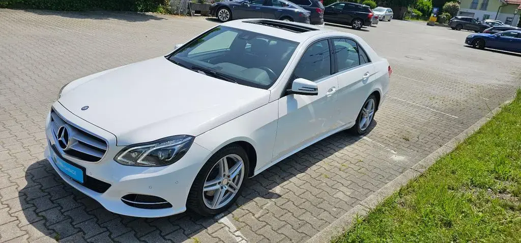Main__Slider__Photo:Mercedes-Benz E-Class 04/2016-1