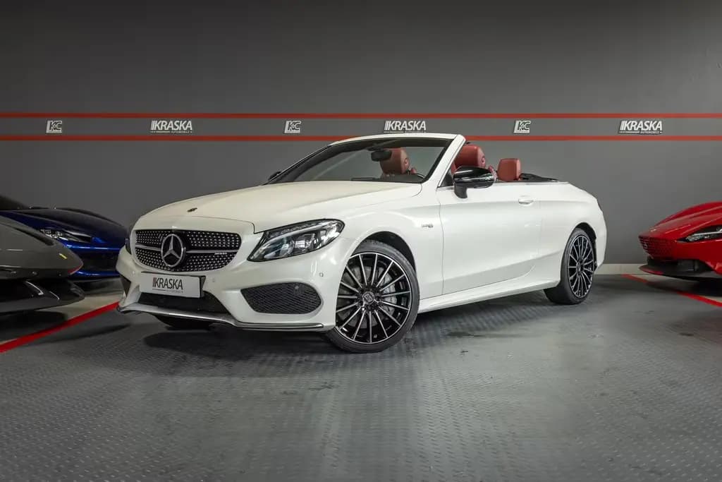 Main__Slider__Photo:Mercedes-Benz C-Class 43 AMG Cabrio 4M AIRSCARF BURMESTER SPORT-AGA 04/2018-0