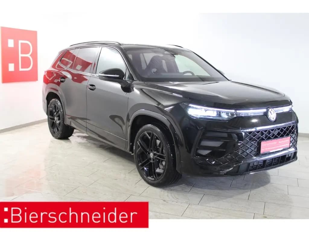 Main__Slider__Photo:Volkswagen Tayron 2.0 TDI DSG 4Mo. 2x R-Line Black Style 20 07/2025-0