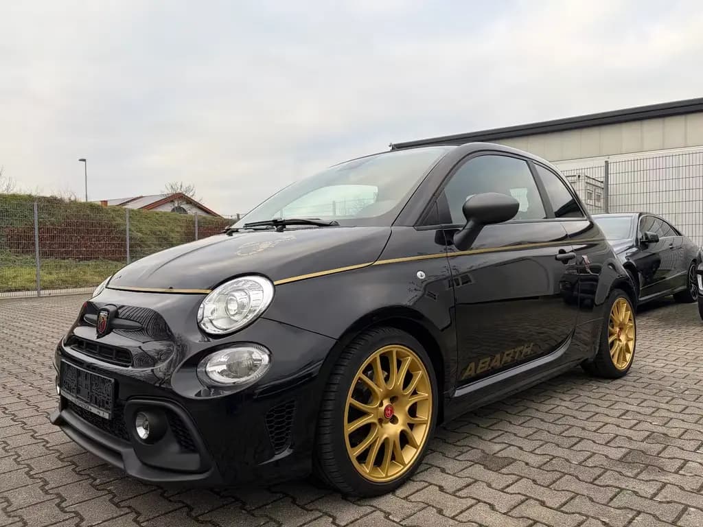 Main__Slider__Photo:Abarth 595 Cabrio Scorpioneoro/Navi/Xenon/Apple/Klimaa. 12/2020-0