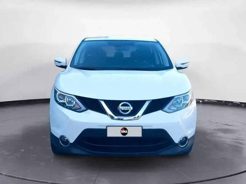 Main__Slider__Photo:Nissan Qashqai NISSAN Qashqai 1.5dci Acenta E6 #AdattamentoDisa 06/2015-1