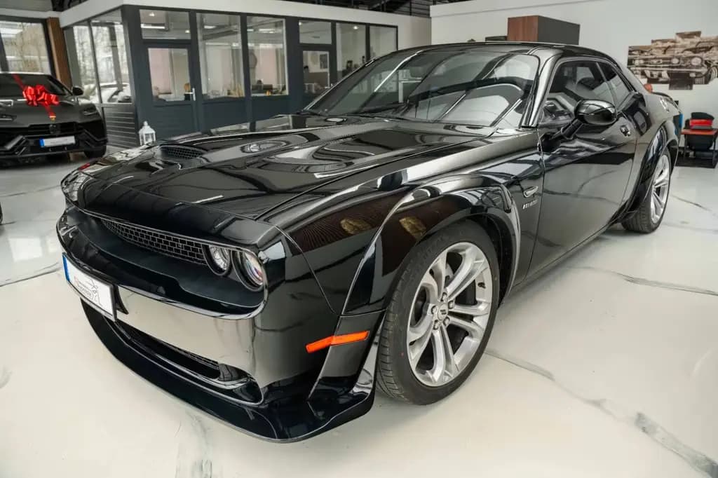 Main__Slider__Photo:Dodge Challenger 5,7 HEMI V8 Widebody Leder LED 04/2021-0
