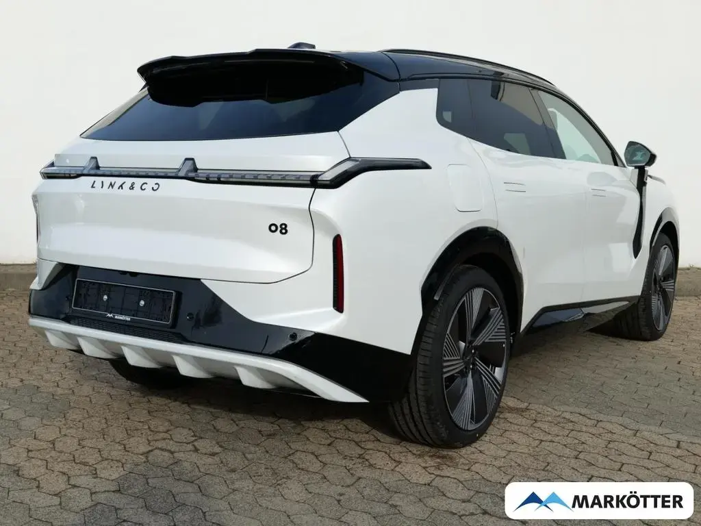 Main__Slider__Photo:Lynk&Co 08 More/ Finanzierung/ACC/LED-MATRIX/MASSAGE/PA null-1