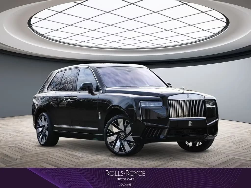 Main__Slider__Photo:Rolls-Royce Cullinan 03/2026-0