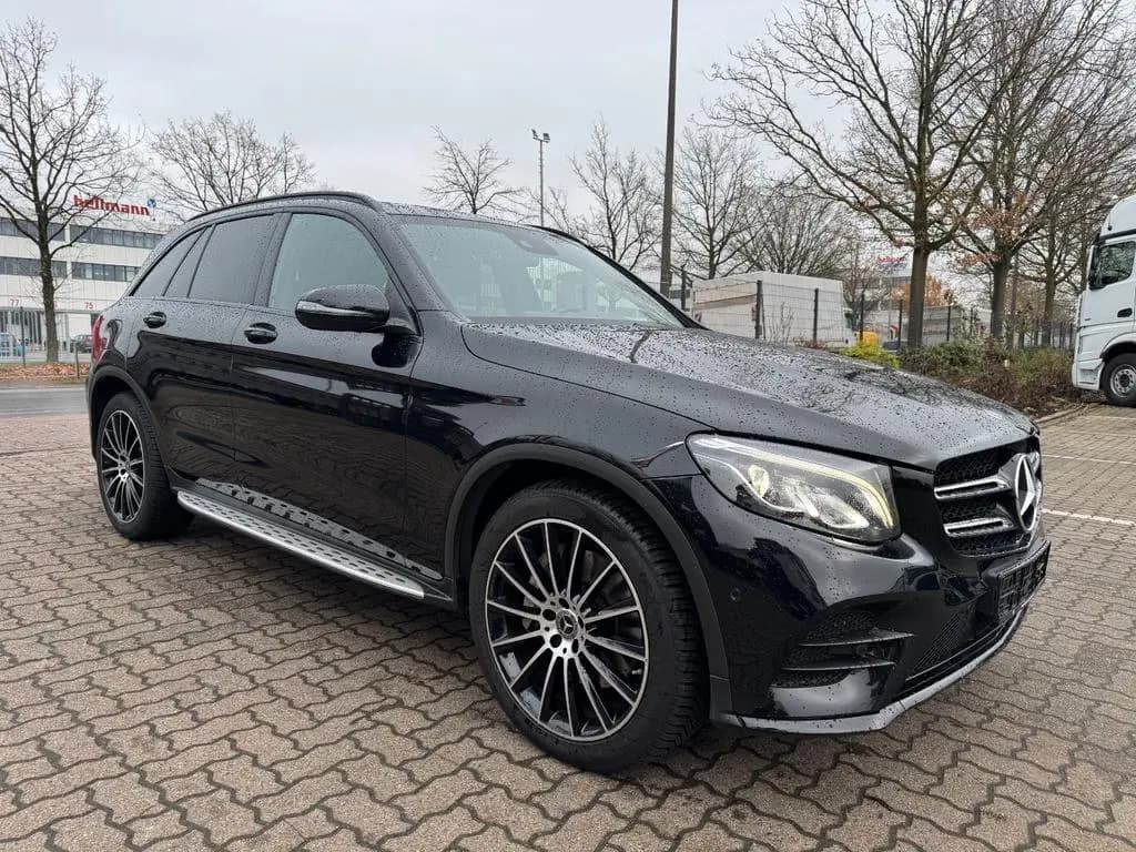 Main__Slider__Photo:Mercedes-Benz GLC-Class 300 4Matic AMG 01/2019-0