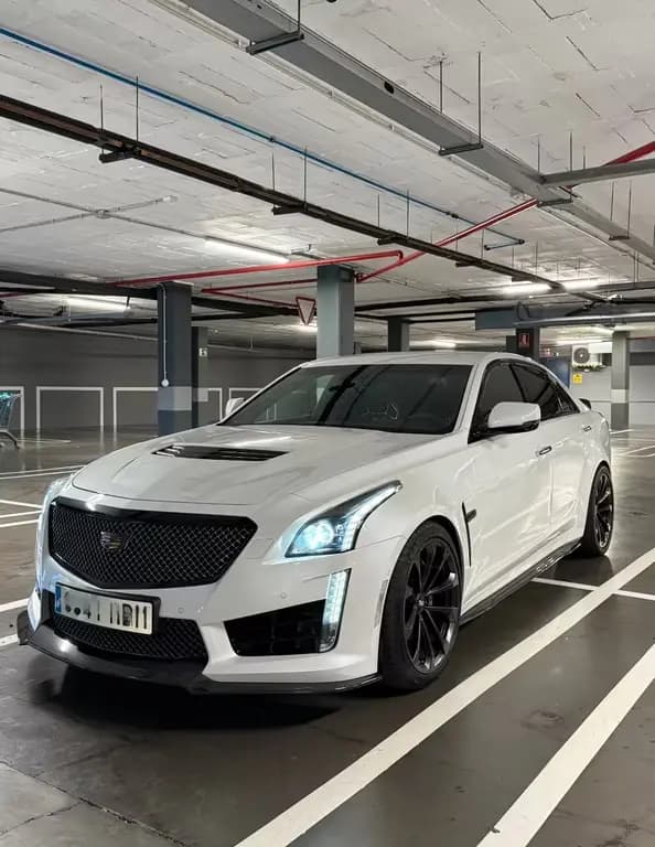 Main__Slider__Photo:Cadillac CTS 6.2 V Carbon Black Edition Autom. V Carb... 05/2017-0