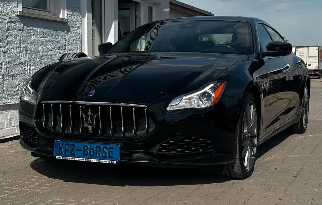Main__Slider__Photo:Maserati Quattroporte SQ4 *Full Carbon*H&K Sound*21' Zoll 05/2017-0