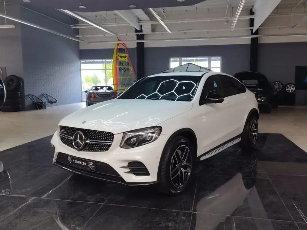 Main__Slider__Photo:Mercedes-Benz GLC-Class d 4Matic AMG Sthzg Night BUR 360° AHK 12/2018-0