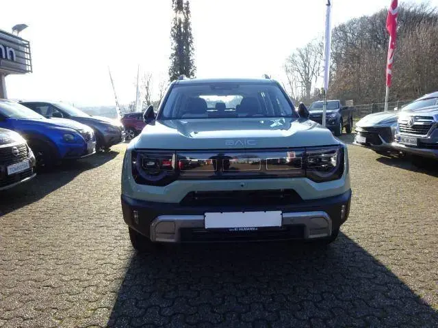 Main__Slider__Photo:BAIC BJ30 1.5l HEV 4WD 19" 360° CarPlay ACC 04/2026-1