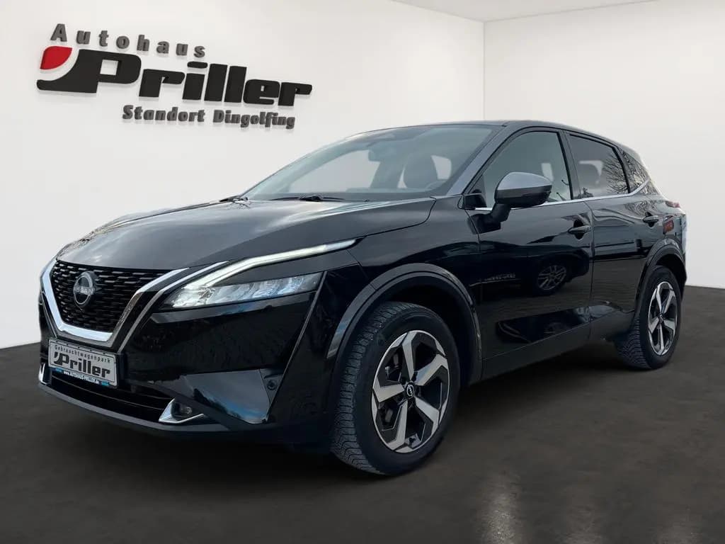 Main__Slider__Photo:Nissan Qashqai 1.3 DIG-T N-Connecta/Winter+Business/LED 03/2023-0