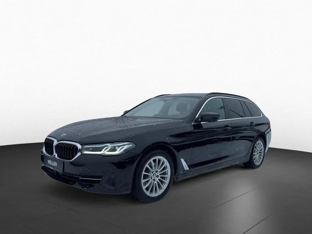 Main__Slider__Photo:BMW 5 Series 520d xDrive Touring Laser,DAProf,HuD,PA,LiCoPro 08/2021-0