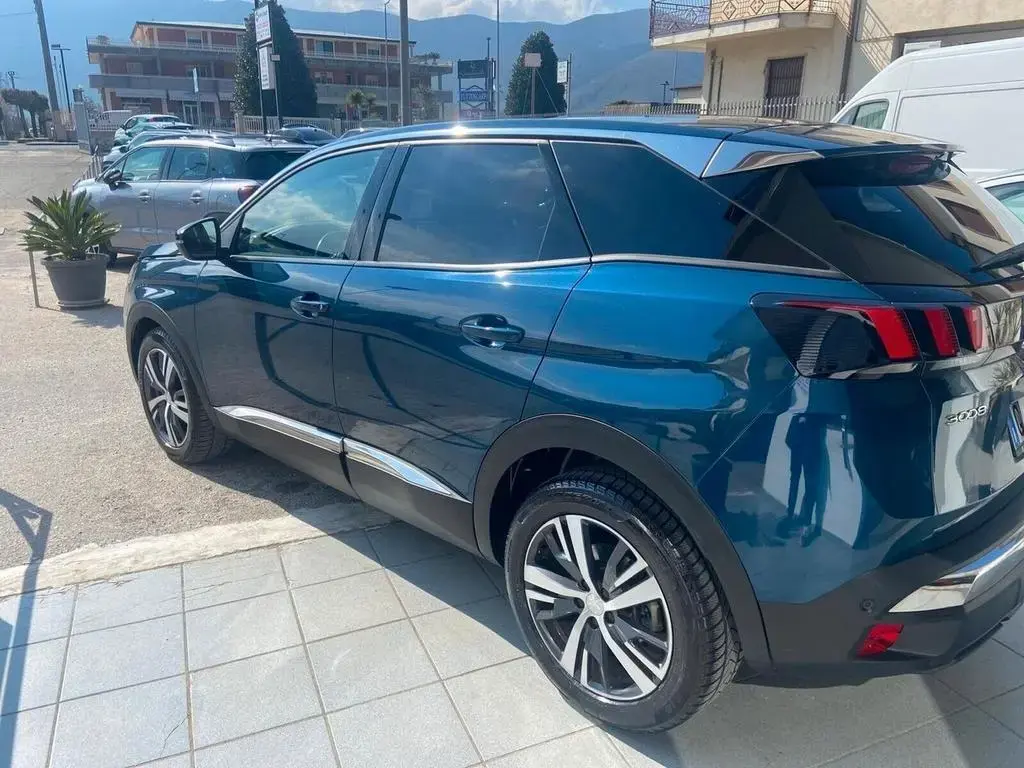 Main__Slider__Photo:Peugeot 3008 1.5D 130CV AT8 2023 04/2023-1