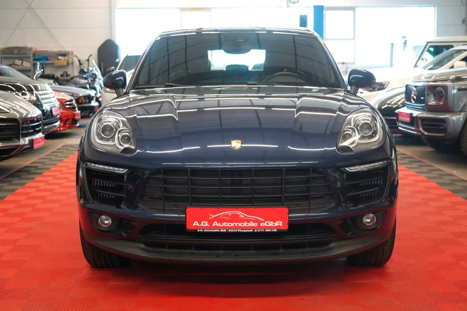 Main__Slider__Photo:Porsche Macan 07/2015-1