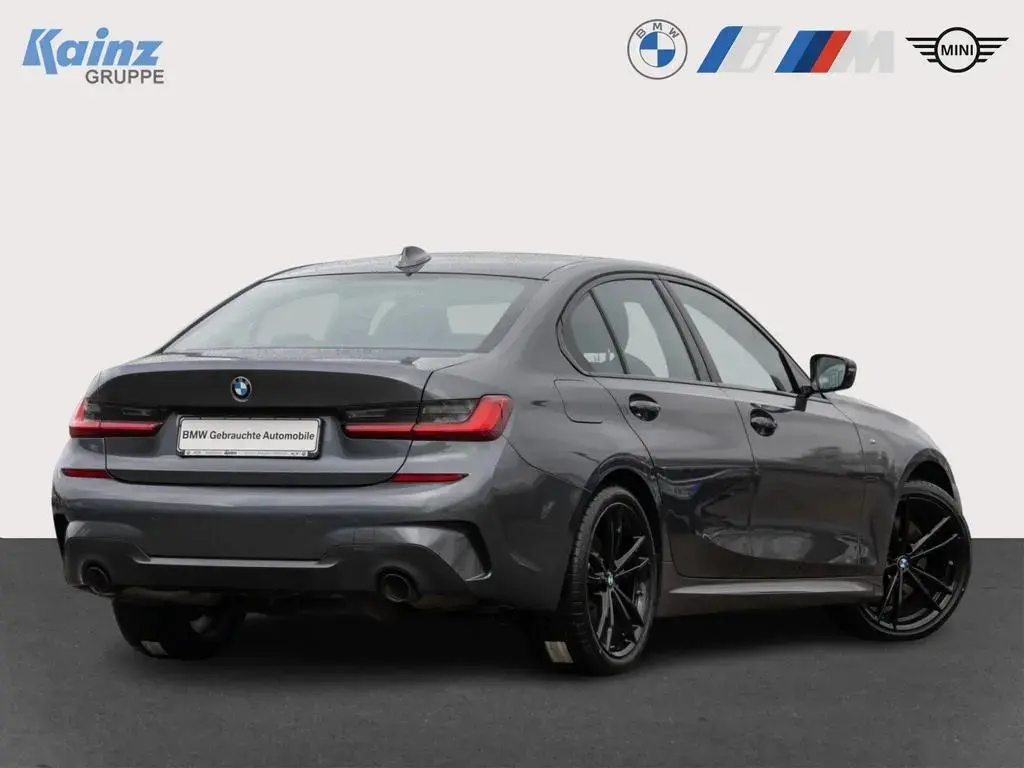Main__Slider__Photo:BMW 3 Series 320d xDrive M-Paket/SHZ/AHK 06/2019-1