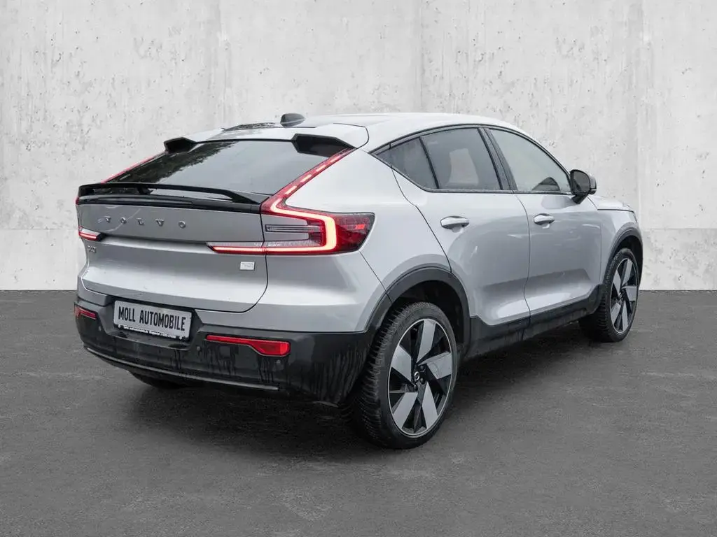 Main__Slider__Photo:Volvo C40 Core Recharge Pure Electric AWD StandHZG Dig 12/2022-1