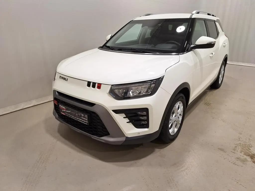 Main__Slider__Photo:KGM Tivoli Grand 1.5 P 2WD AT Sapphire Pano|Leder|LE 06/2024-0