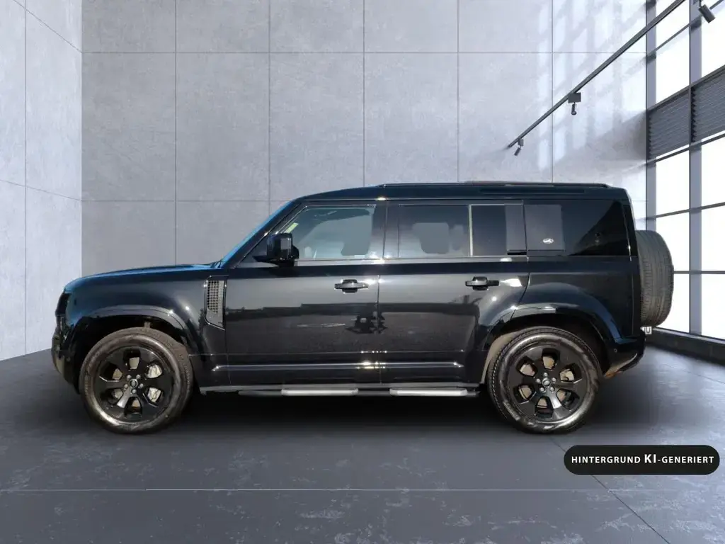 Main__Slider__Photo:Land Rover Defender 110 D300 X-Dynamic S AHK Black-P. Navi 06/2022-1