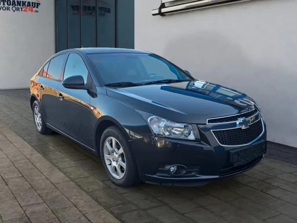 Main__Slider__Photo:Chevrolet Cruze LT 2.0 D*Klima**2JGarantie* Klima 03/2011-0