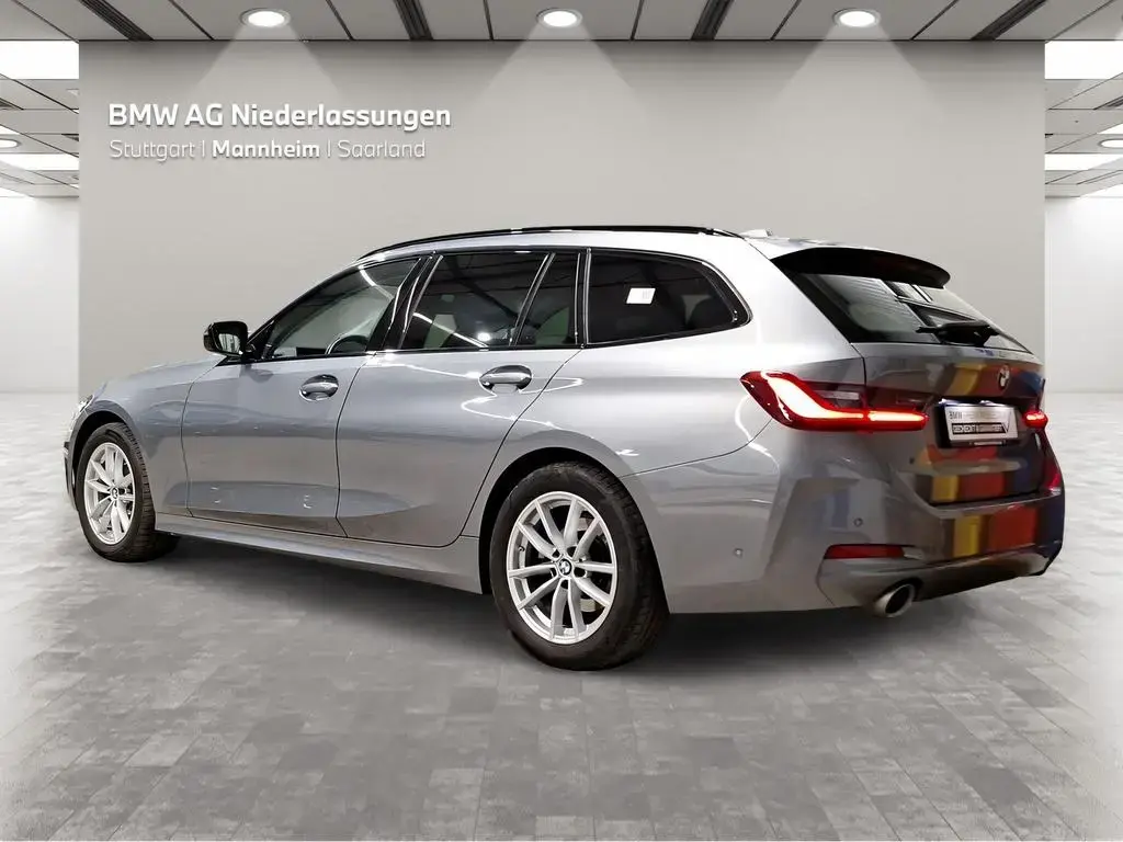 Main__Slider__Photo:BMW 3 Series i Touring LiveCockpitProf Kamera Driv.Assist 12/2022-1