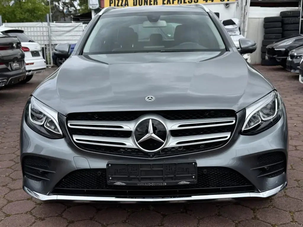 Main__Slider__Photo:Mercedes-Benz GLC 250 4Matic AMG LINE ACC DTR 360° KAMERA LED 11/2017-1