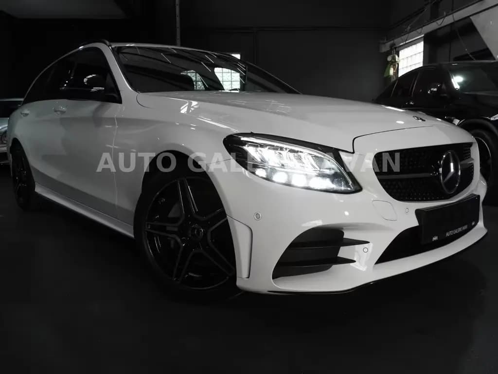 Main__Slider__Photo:Mercedes-Benz C 180 T AMG-LINE 02/2021-0