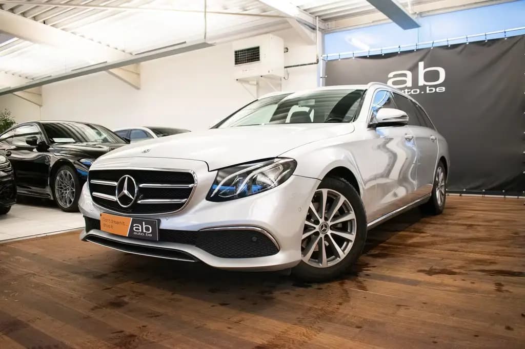 Main__Slider__Photo:Mercedes-Benz E-Class 200 D BREAK, APPLE CARPLAY, LEDER, SPORTSTOEL, 11/2019-0