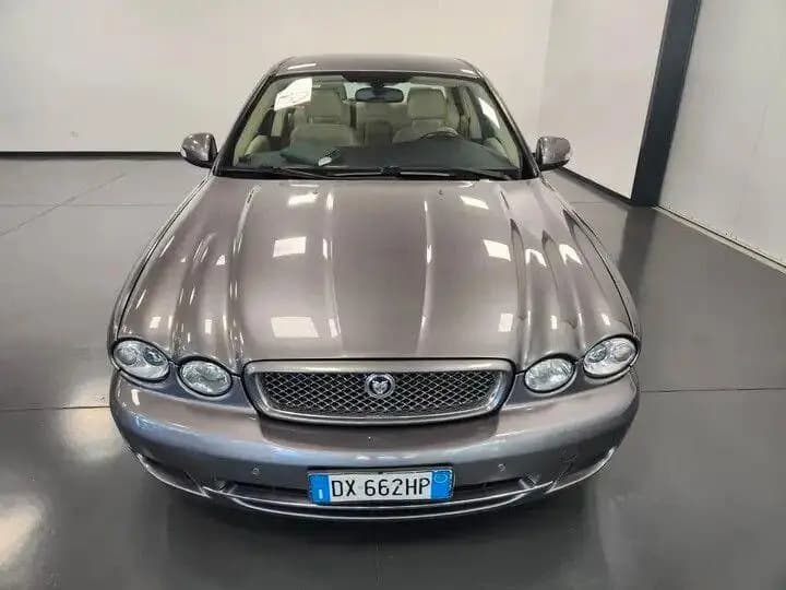 Main__Slider__Photo:Jaguar X-Type 2.2D cat aut. Luxury cDPF 06/2009-0