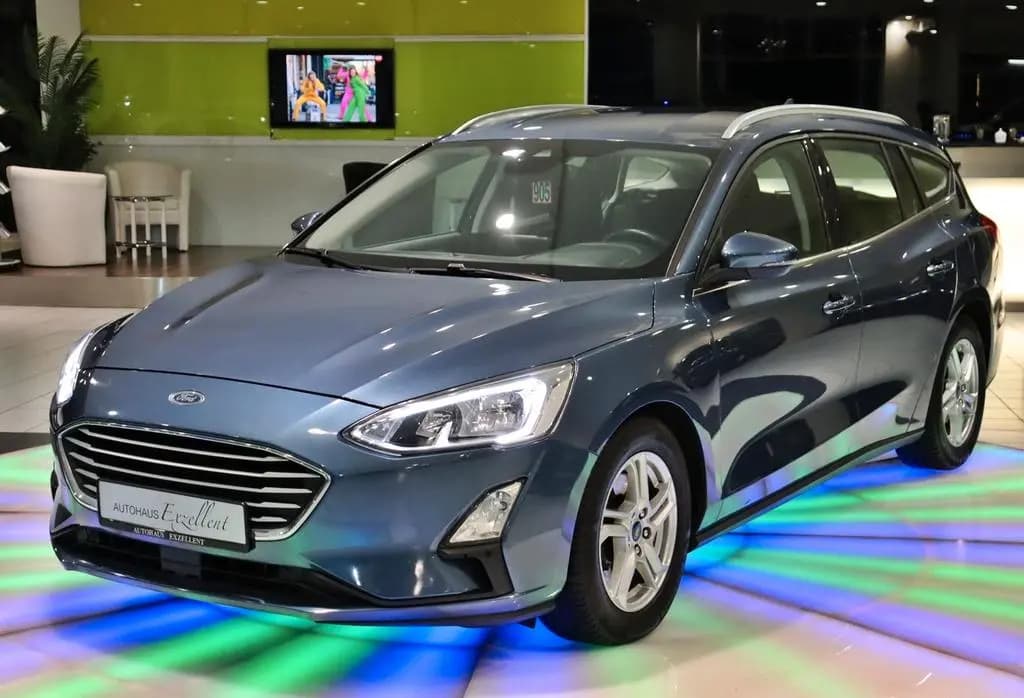 Main__Slider__Photo:Ford Focus Turnier Automatik*ALU*LED*NAVI*SHZ*KLIMA* 06/2019-0