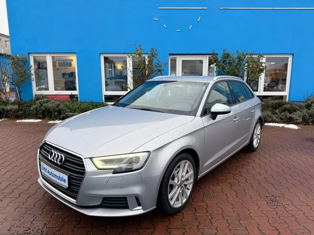 Main__Slider__Photo:Audi A3 Sportback 30 TFSI sport 03/2019-0