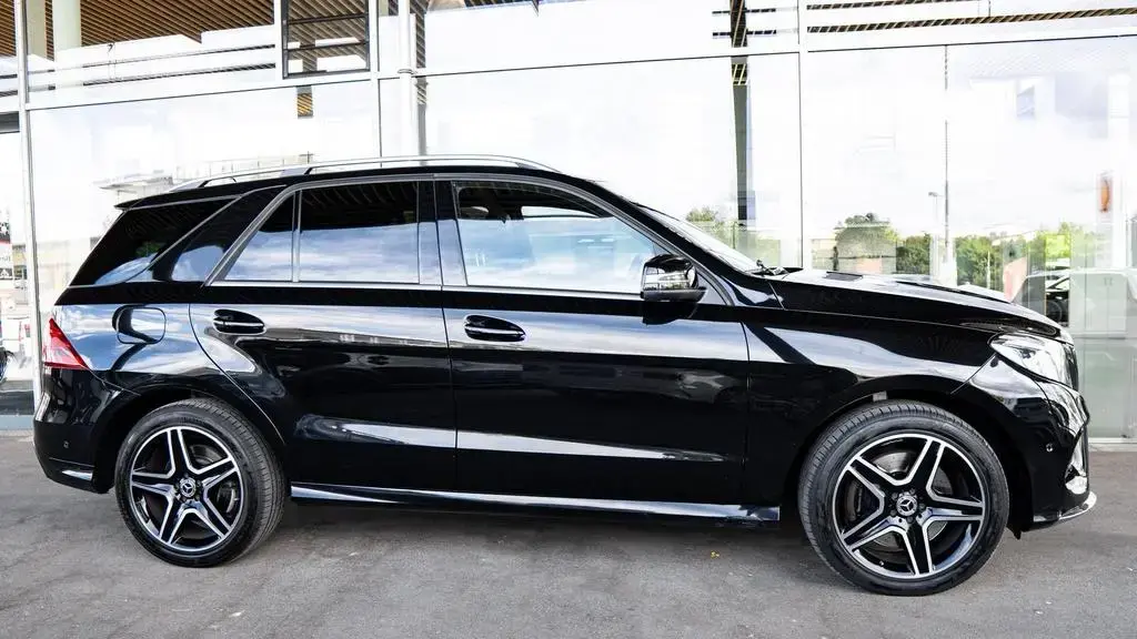 Main__Slider__Photo:Mercedes-Benz GLE-Class 400 4Matic AMG*360°*PANO*LUFT*TOT*ACC 11/2017-1
