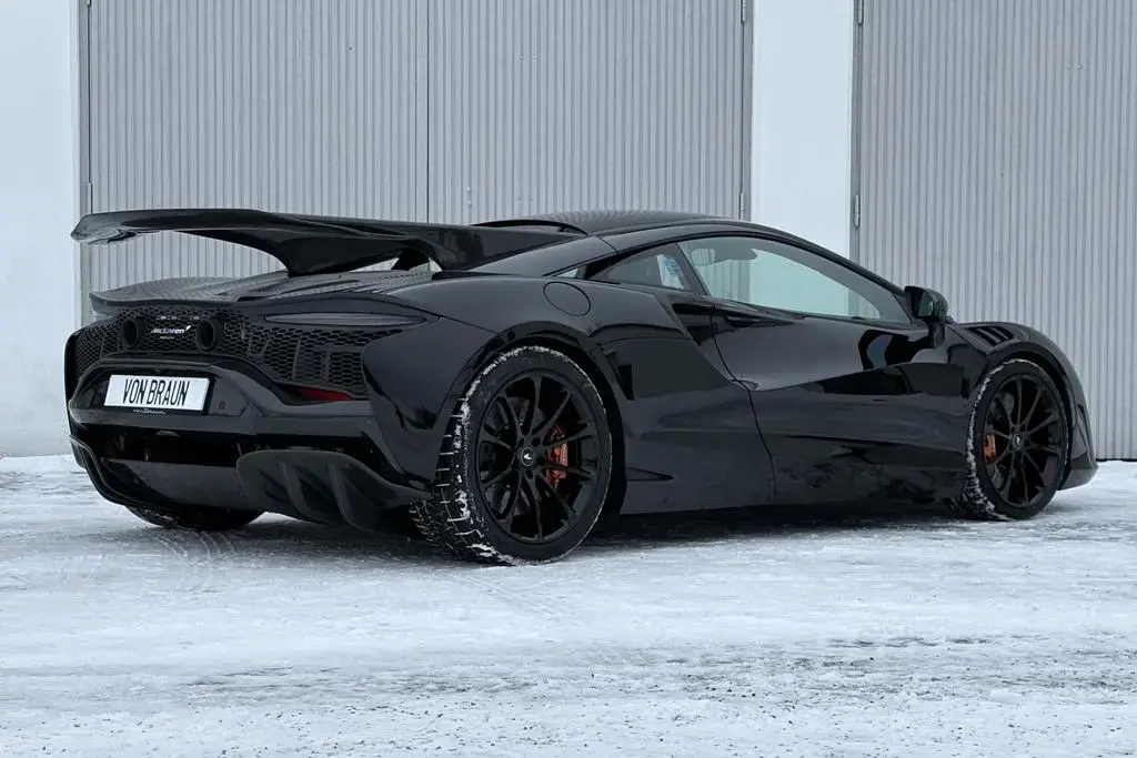 Main__Slider__Photo:McLaren Artura 3.0 V6 SSG MSO Full Carbon 03/2025-1