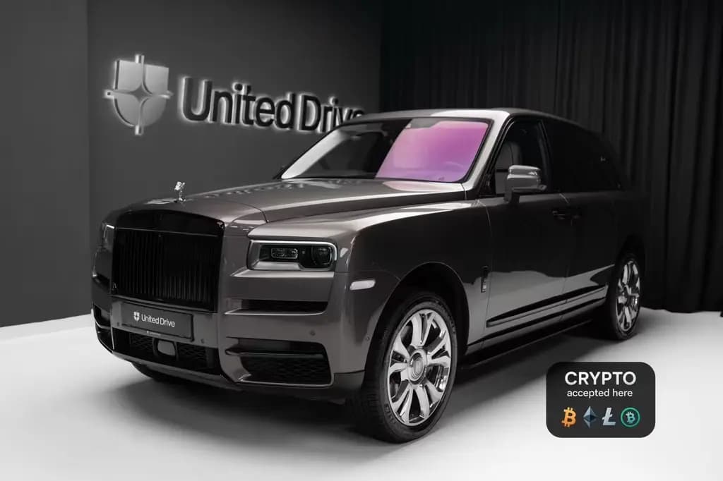 Main__Slider__Photo:Rolls-Royce Cullinan - 01/2022-0