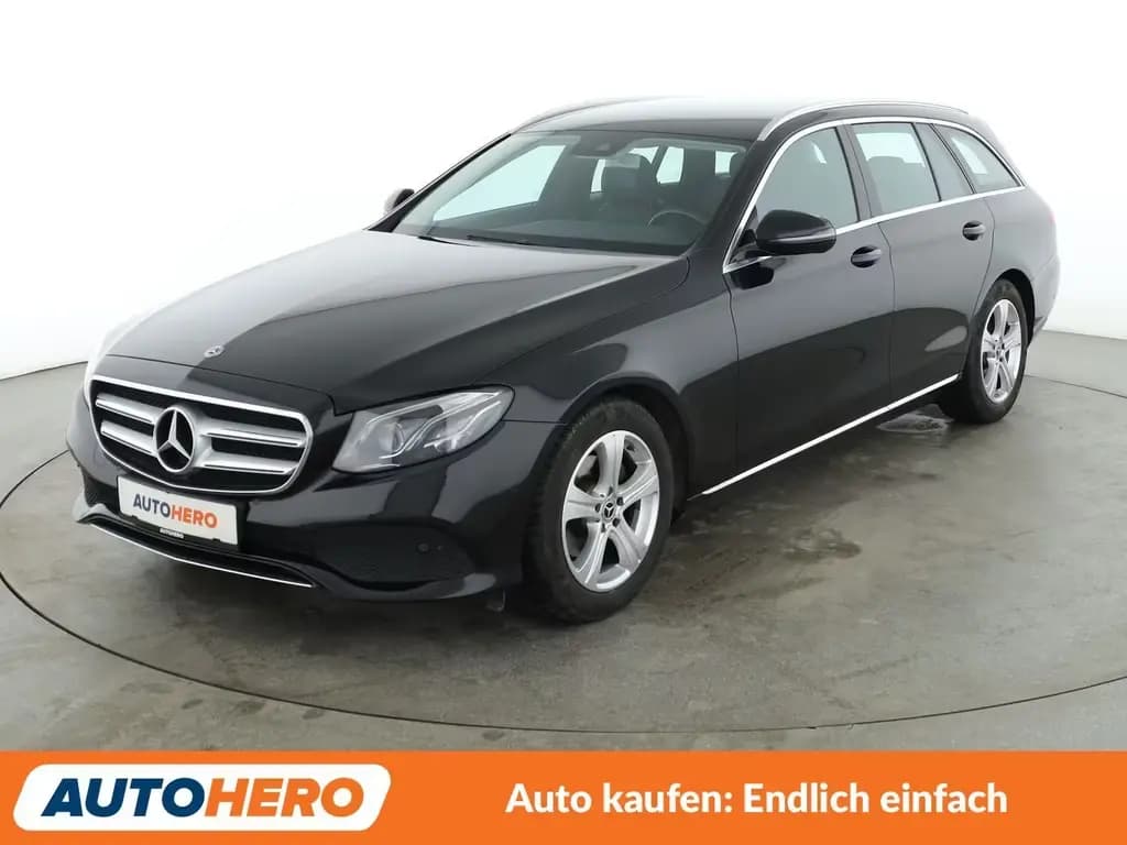 Main__Slider__Photo:Mercedes-Benz E-Class 200 T Avantgarde Aut.*NAVI*PDC*SHZ* 04/2017-0