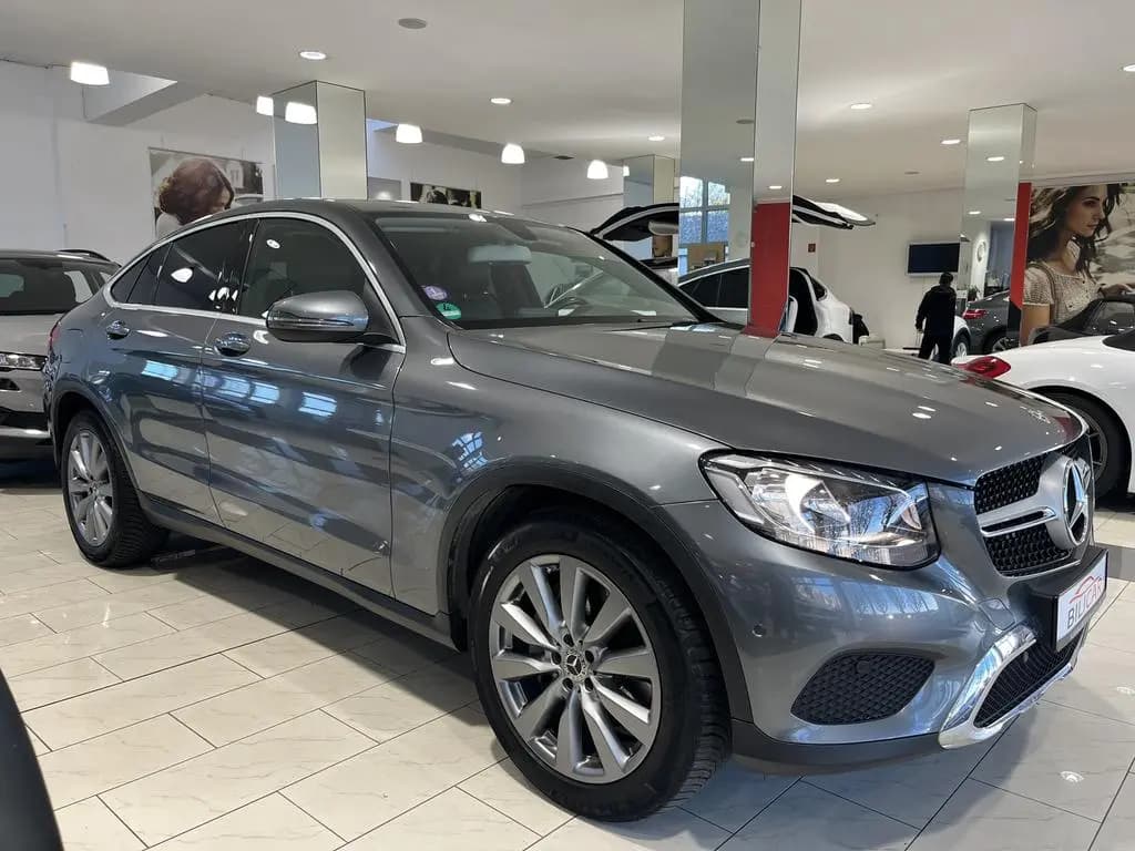 Main__Slider__Photo:Mercedes-Benz GLC 250 GLC GLC 250 4M/Leder/Allwetter./SHG/KAM/NAVI/TPM 01/2018-0