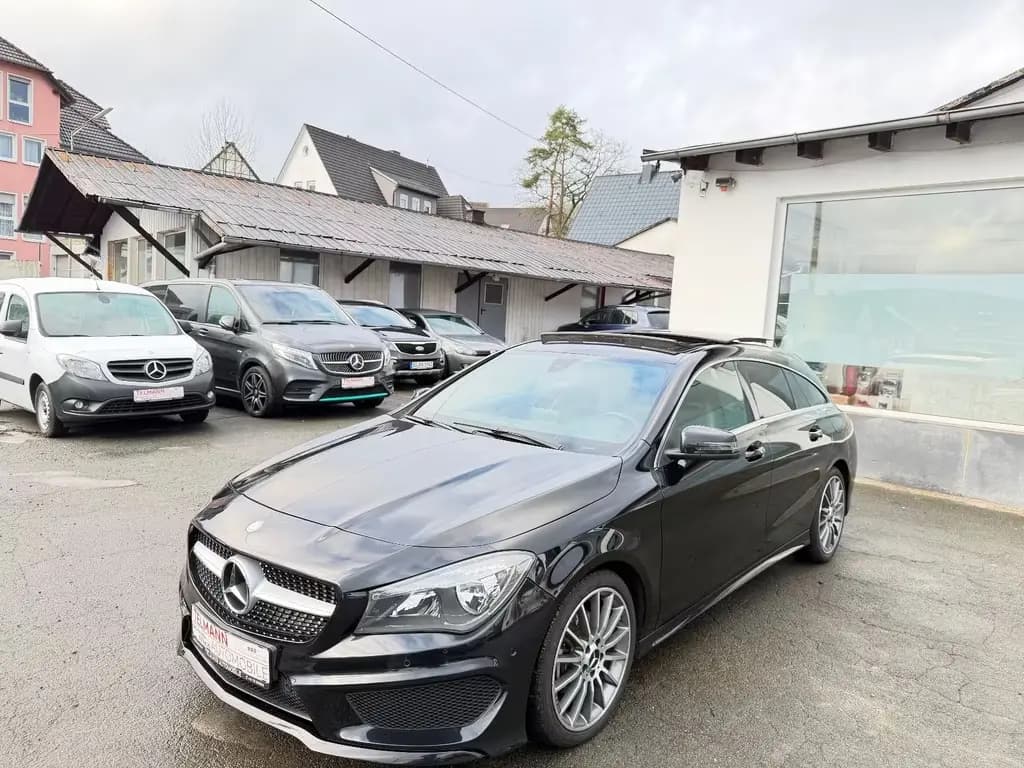 Main__Slider__Photo:Mercedes-Benz CLA Shooting Brake CLA 200 04/2016-0