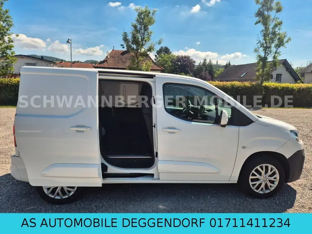 Main__Slider__Photo:Citroën Berlingo Kasten Driver M/L1 03/2019-1